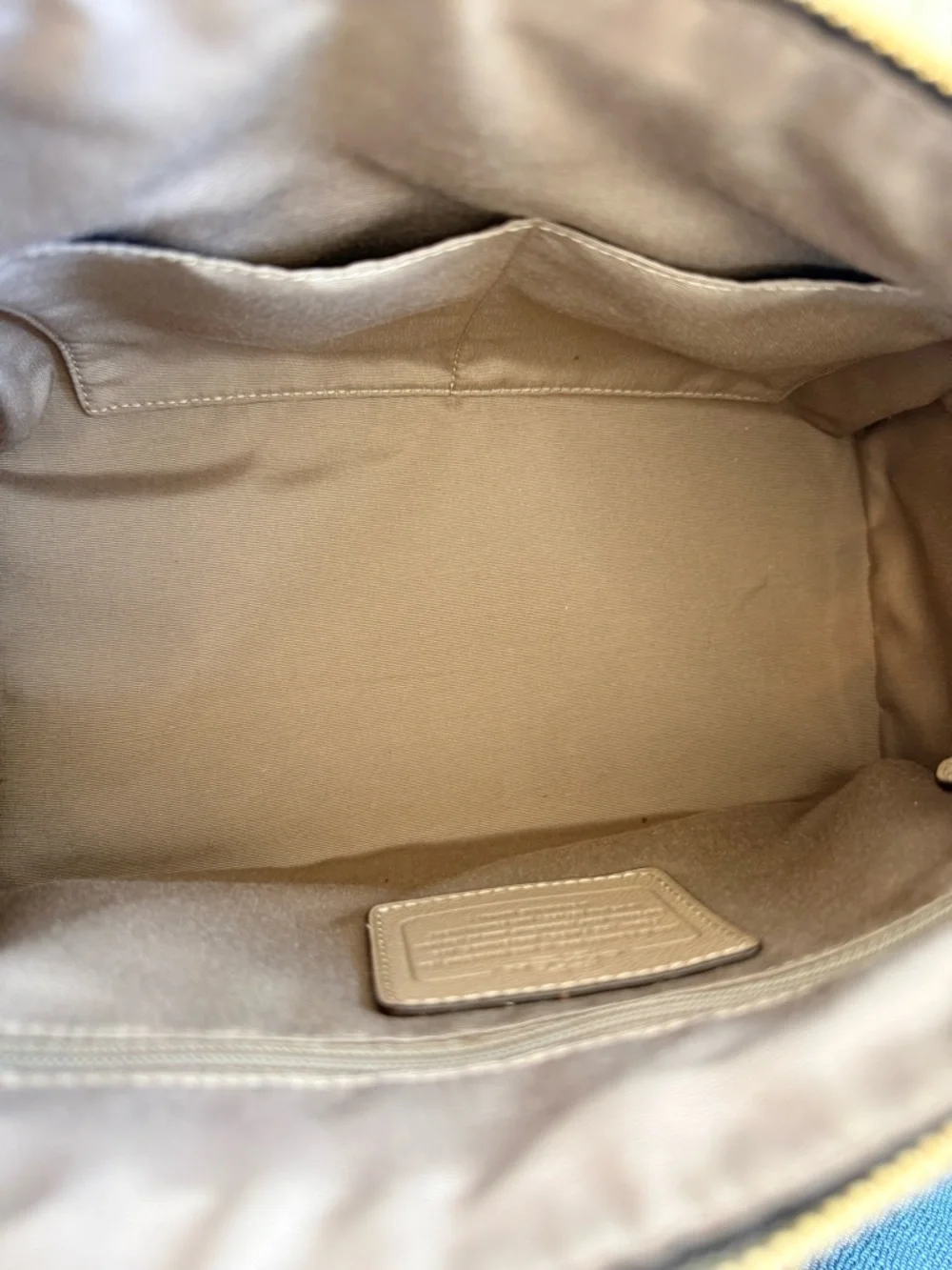 COACH Bennett Satchel in Pebble Leather Taupe F36672 - Excellent Condition - Picture 7 of 7